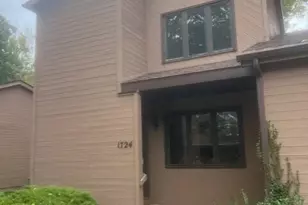 1724 Earthstone Dr, Valparaiso, IN 46383 - Photo 1