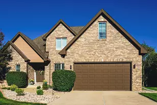 10589 Erie Dr, Crown Point, IN 46307 - Photo 68