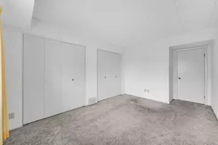 2371 Deerpath Dr, Schererville, IN 46375 - Photo 12