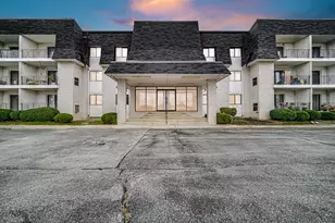 2371 Deerpath Dr, Schererville, IN 46375 - Photo 2