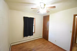 981 E Washington St, Rensselaer, IN 47978 - Photo 10