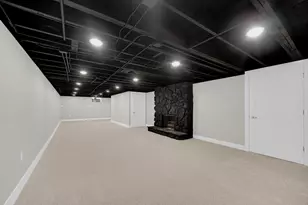 9446 Hilltop Dr, Saint John, IN 46373 - Photo 22