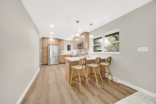 9446 Hilltop Dr, Saint John, IN 46373 - Photo 8