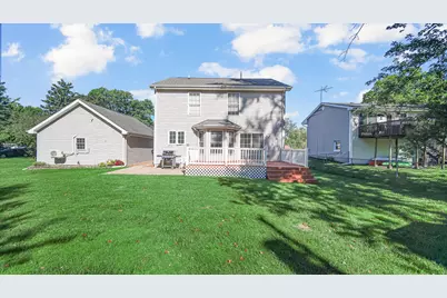 101 E 13th Place, Hobart, IN 46342 - Photo 22