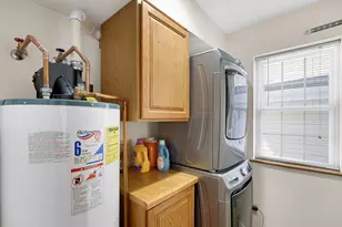 101 E 13th Pl, Hobart, IN 46342 - Photo 12