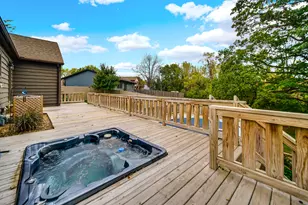 524 Timberwood Ln, Lowell, IN 46356 - Photo 8