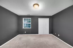 8461 Pierce St, Merrillville, IN 46410 - Photo 16