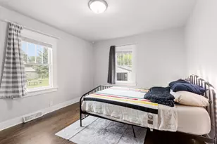 7345 Northcote Ave, Hammond, IN 46324 - Photo 8