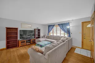 9624 O Day Dr, Highland, IN 46322 - Photo 4