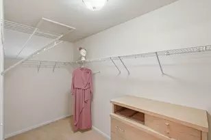 10788 Knickerbocker Ct, Saint John, IN 46373 - Photo 8