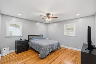 9380 Roosevelt Pl, Crown Point, IN 46307 - Photo 14