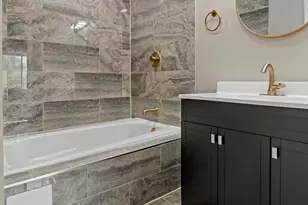 220 N Lake Park Ave, Hobart, IN 46342 - Photo 32