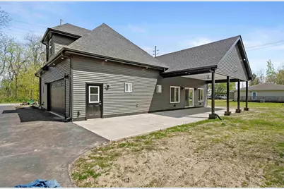 220 N Lake Park Avenue, Hobart, IN 46342 - Photo 2