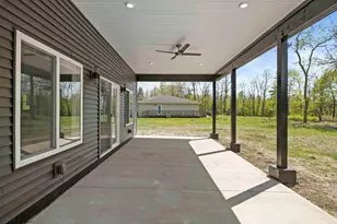 220 N Lake Park Ave, Hobart, IN 46342 - Photo 4