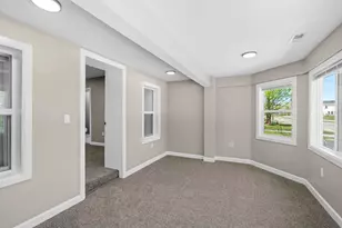 220 N Lake Park Ave, Hobart, IN 46342 - Photo 26