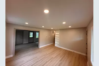 7829 Delmar Avenue, Hammond, IN 46324 - Photo 4