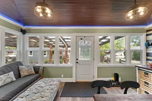 422 Jefferson Ave, Chesterton, IN 46304 - Photo 14