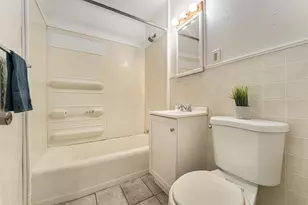 1310 Dearborn St, Gary, IN 46403 - Photo 12