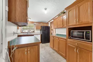 46 S Delmar Ct, Hebron, IN 46341 - Photo 10