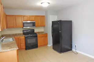 605 Pierce Ave, Dyer, IN 46311 - Photo 6