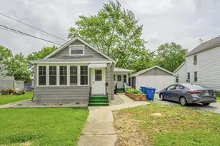 150 N Ridge St, Crown Point, IN 46307 - Photo 2