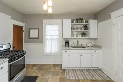 916 Ohio Street, La Porte, IN 46350 - Photo 10