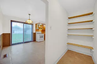 637 Old Forge Rd, Valparaiso, IN 46385 - Photo 10