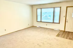 7809 Chase St, Merrillville, IN 46410 - Photo 6