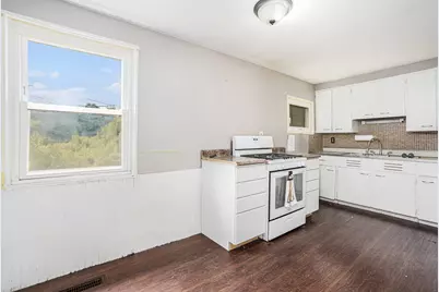 114 S Cherry Street, New Carlisle, IN 46552 - Photo 6