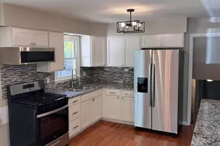 3221 Cooley St, Portage, IN 46368 - Photo 6