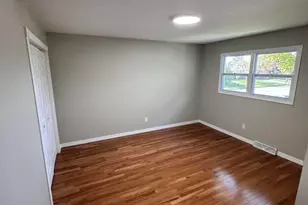 3221 Cooley St, Portage, IN 46368 - Photo 8