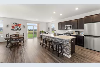 10453 Privet Drive, Crown Point, IN 46307 - Photo 8