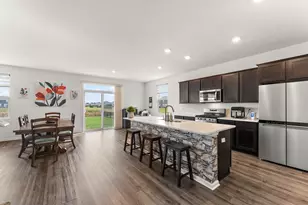 10453 Privet Dr, Crown Point, IN 46307 - Photo 8