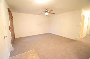 705 E Vine St, Rensselaer, IN 47978 - Photo 10