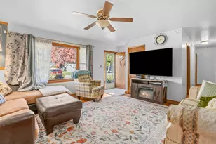 6285 Prophet Ave, Portage, IN 46368 - Photo 4