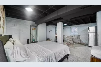 1422 Roberts Avenue, Whiting, IN 46394 - Photo 16