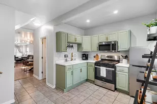 1422 Roberts Ave, Whiting, IN 46394 - Photo 24