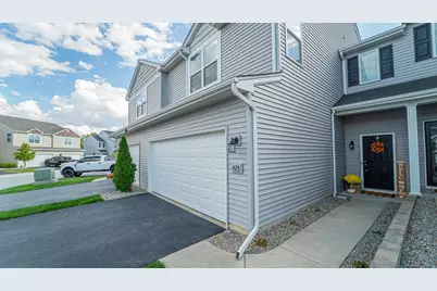 425 Briarwood Lane, Lowell, IN 46356 - Photo 2