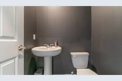 425 Briarwood Lane, Lowell, IN 46356 - Photo 14