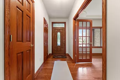 10700 Martinique Lane, Crown Point, IN 46307 - Photo 6