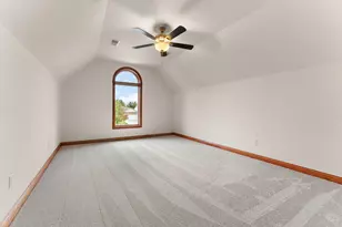 10700 Martinique Ln, Crown Point, IN 46307 - Photo 28