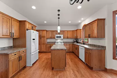 10700 Martinique Lane, Crown Point, IN 46307 - Photo 20