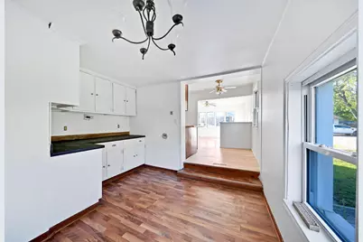 621 S Washington Street, Hobart, IN 46342 - Photo 10