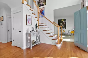 1054 Smallwood Trail, Valparaiso, IN 46385 - Photo 4