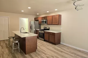 1528 S Woodland Ave, Michigan City, IN 46360 - Photo 2