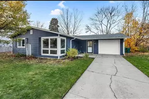 838 W 67th Ln, Merrillville, IN 46410 - Photo 1