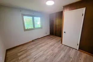 838 W 67th Ln, Merrillville, IN 46410 - Photo 8