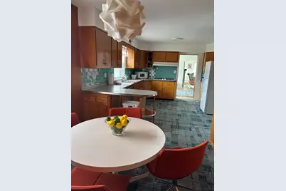 7111 Ironwood Avenue, Gary, IN 46403 - Photo 6