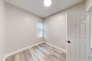 1379 Roosevelt Pl, Gary, IN 46404 - Photo 12