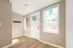 1037 Ames St, Hammond, IN 46320 - Photo 2